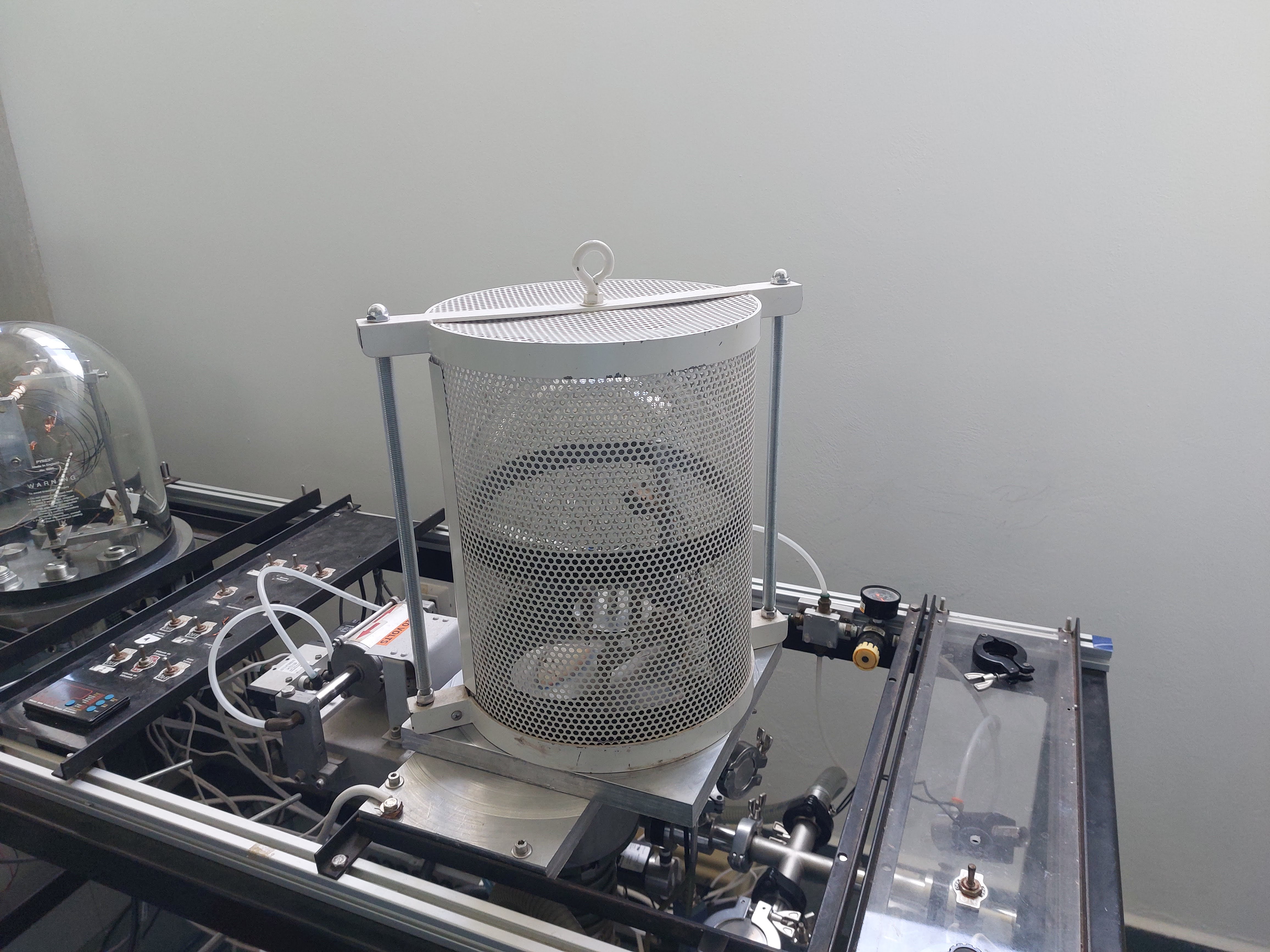 Sistema de evaporación al alto vacío